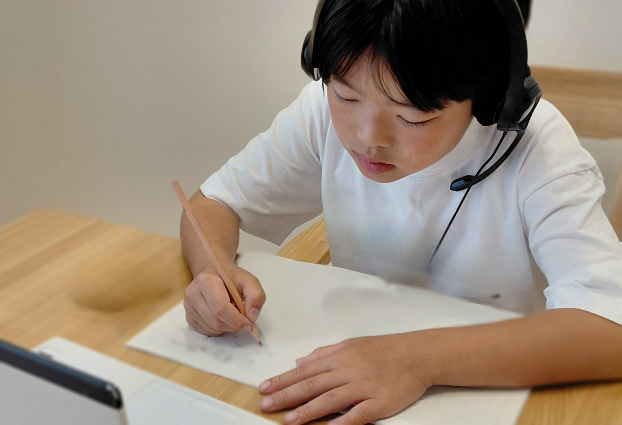 レッスンで楽しく学習している生徒さんの様子